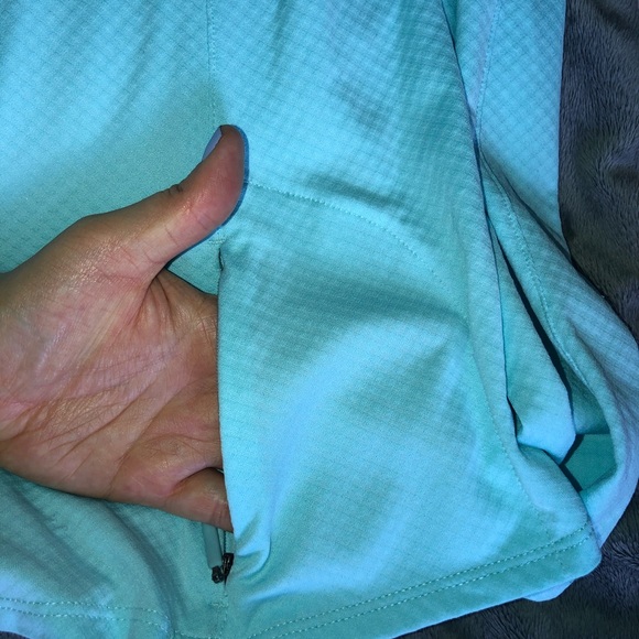 Under Armor Teal Athletic Shirt - Picture 5 of 7